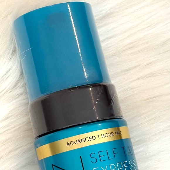 NEW Limited Edition St. Tropez Self Tan Express Bronzing Mousse Tropical Colada - Picture 10 of 10